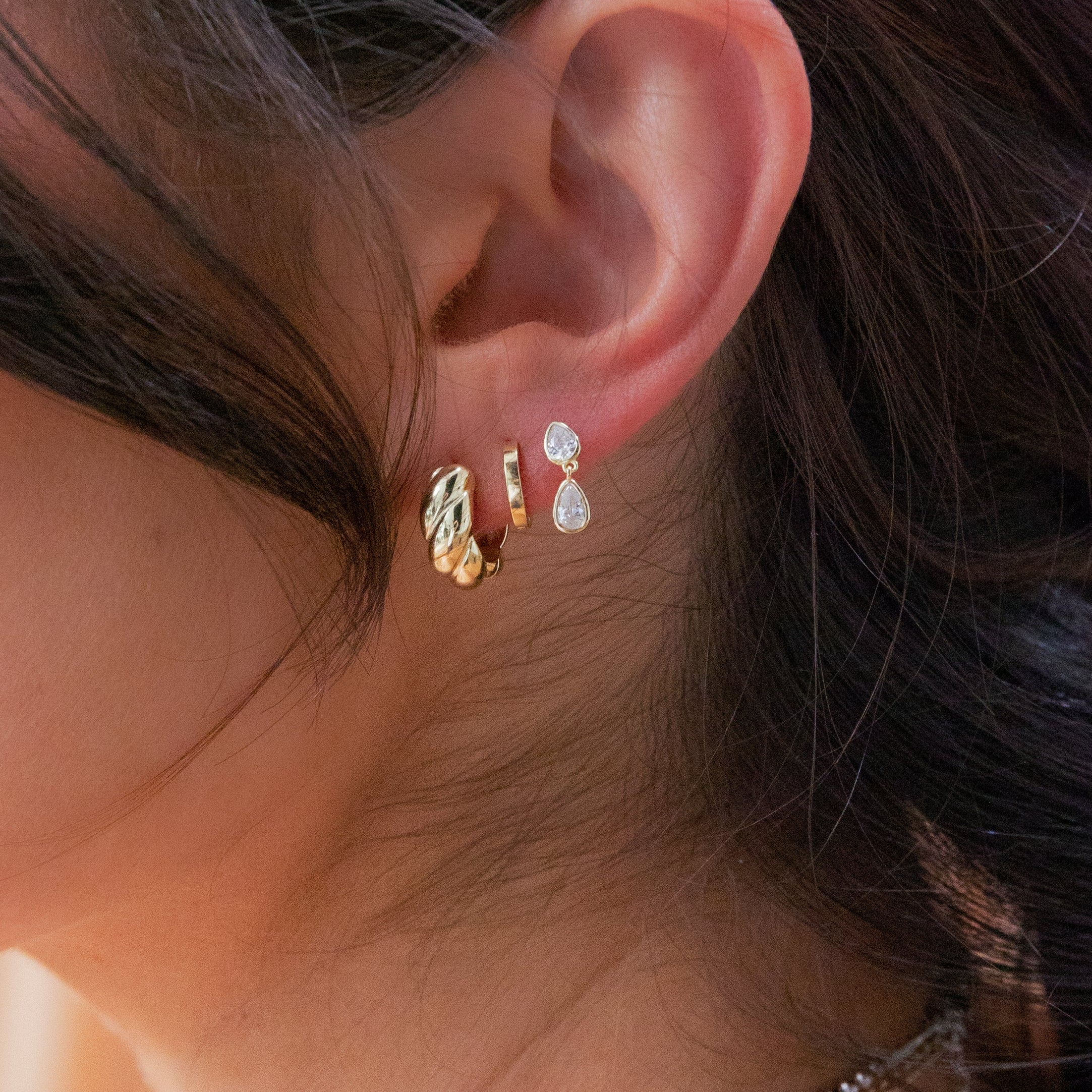 Earrings in Canada: The Complete Guide to Finding Your Perfect Pair